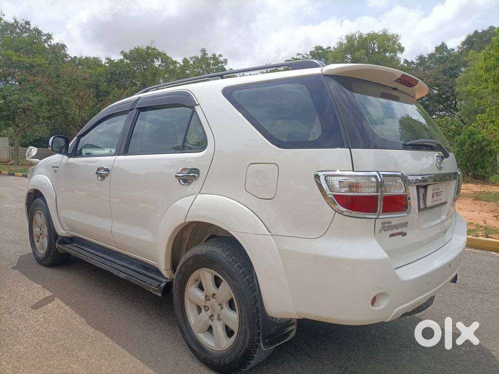 Toyota Fortuner 2011-2016 4x2 4 Speed At Trd Sportivo, 2011, Diesel