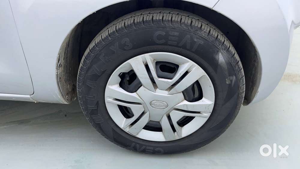 Datsun Redigo T Option, 2016, Petrol