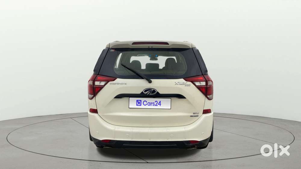 Mahindra Xuv500 W9 At 1.99, 2018, Diesel