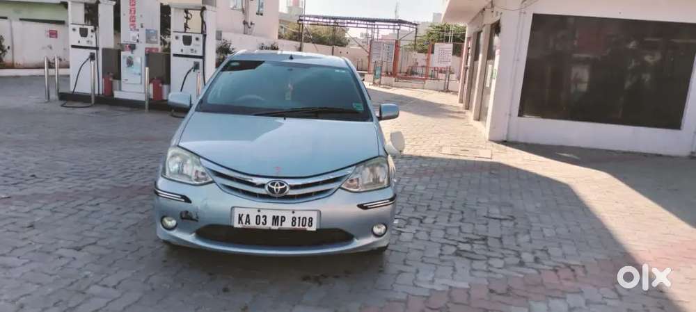 Toyota Etios 2011 Petrol 150000 Km Driven