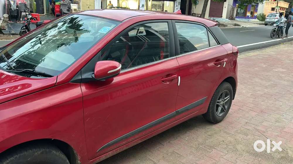 Hyundai New I20 2015 Diesel 99000 Km Driven