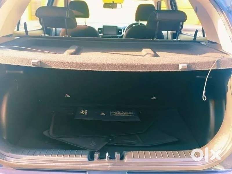 Hyundai Venue S 1.2 Petrol, 2021, Petrol