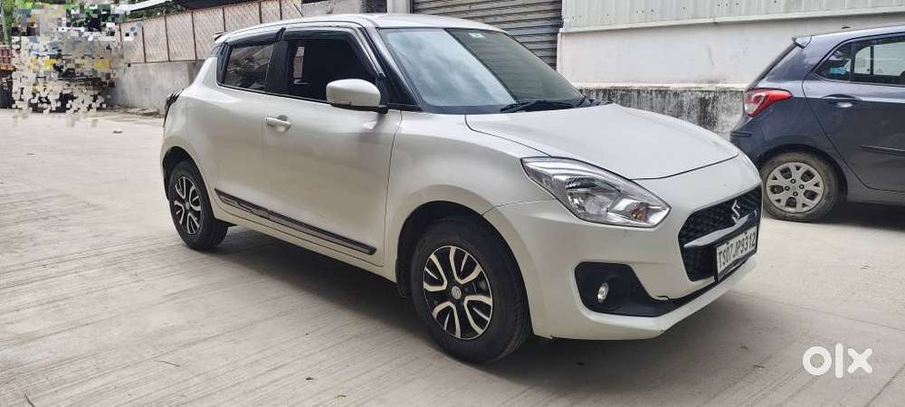 Maruti Suzuki Swift Vxi + Manual, 2022, Petrol