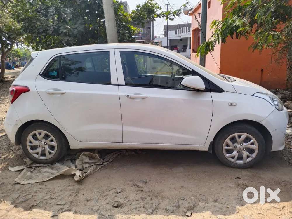 Hyundai Grand I10 Prime 2017 Petrol 60000 Km Driven