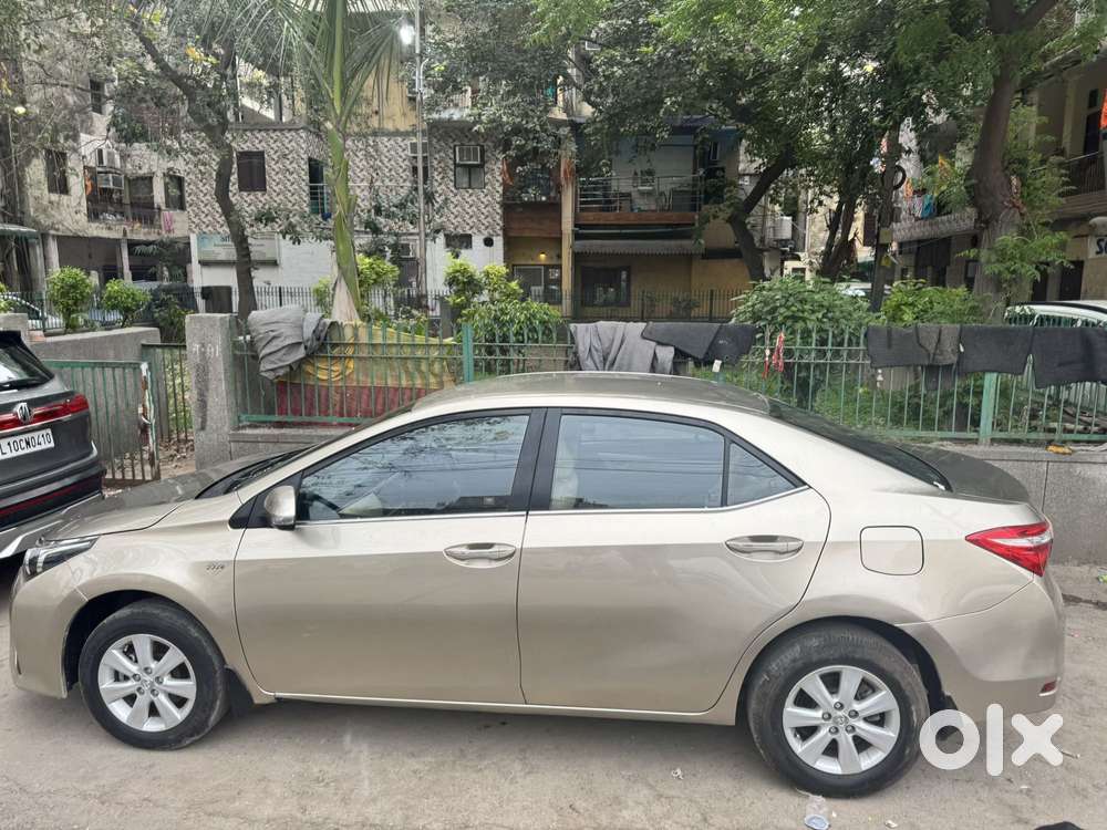 Toyota Corolla Altis