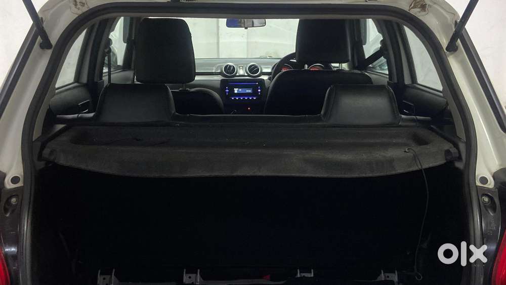 Maruti Suzuki Swift Vvt Vxi, 2022, Petrol