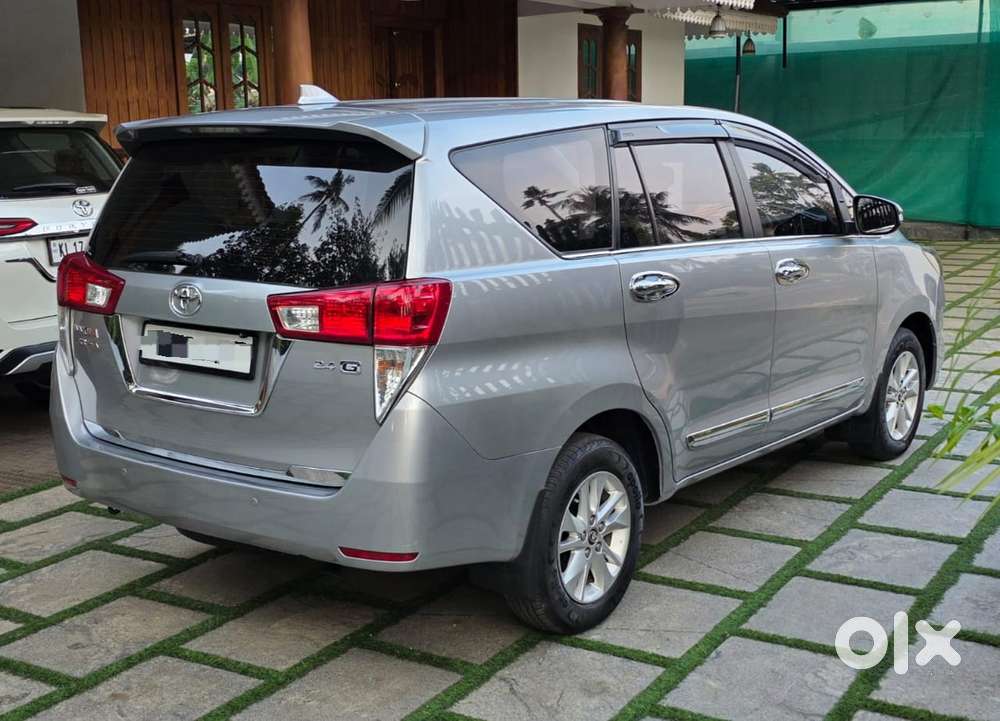 Toyota Innova Crysta 2.4 Gx Mt, 2017, Diesel