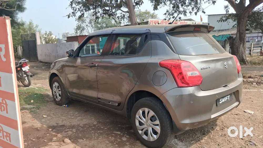 Maruti Suzuki Swift 2023 Vxi