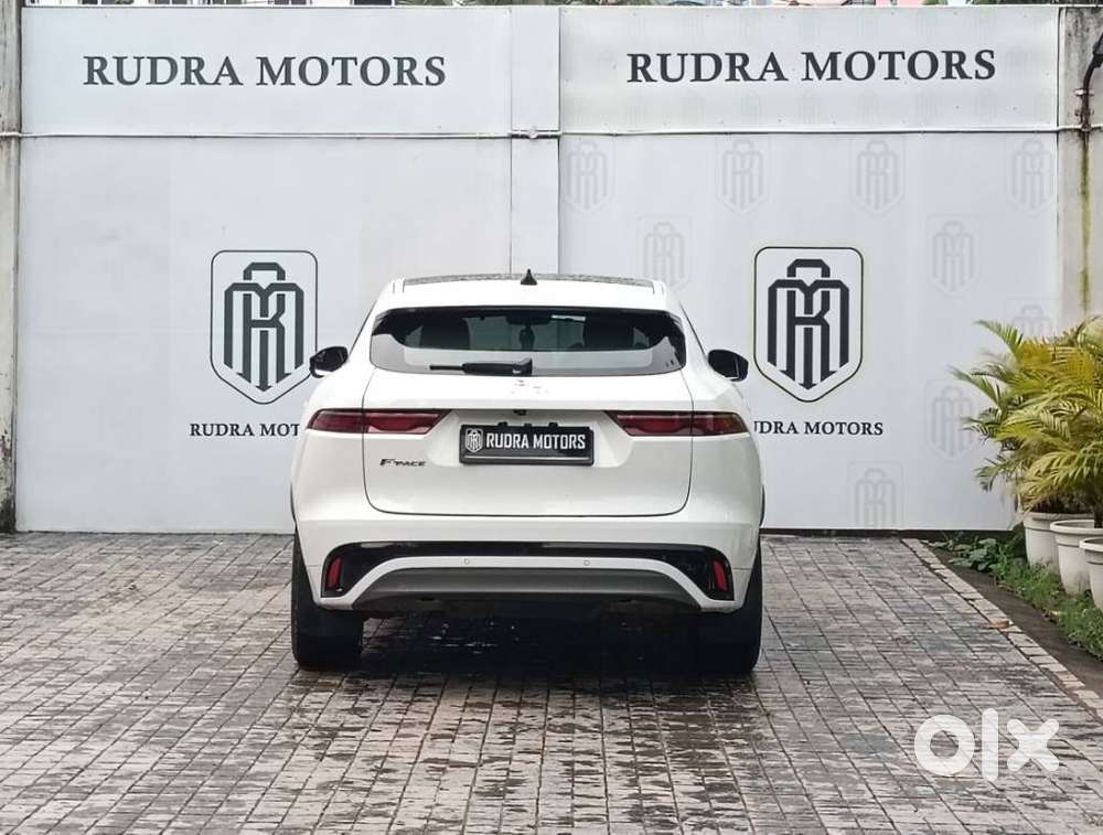 Jaguar F-pace 2.0 R Dynamic S, 2023, Petrol