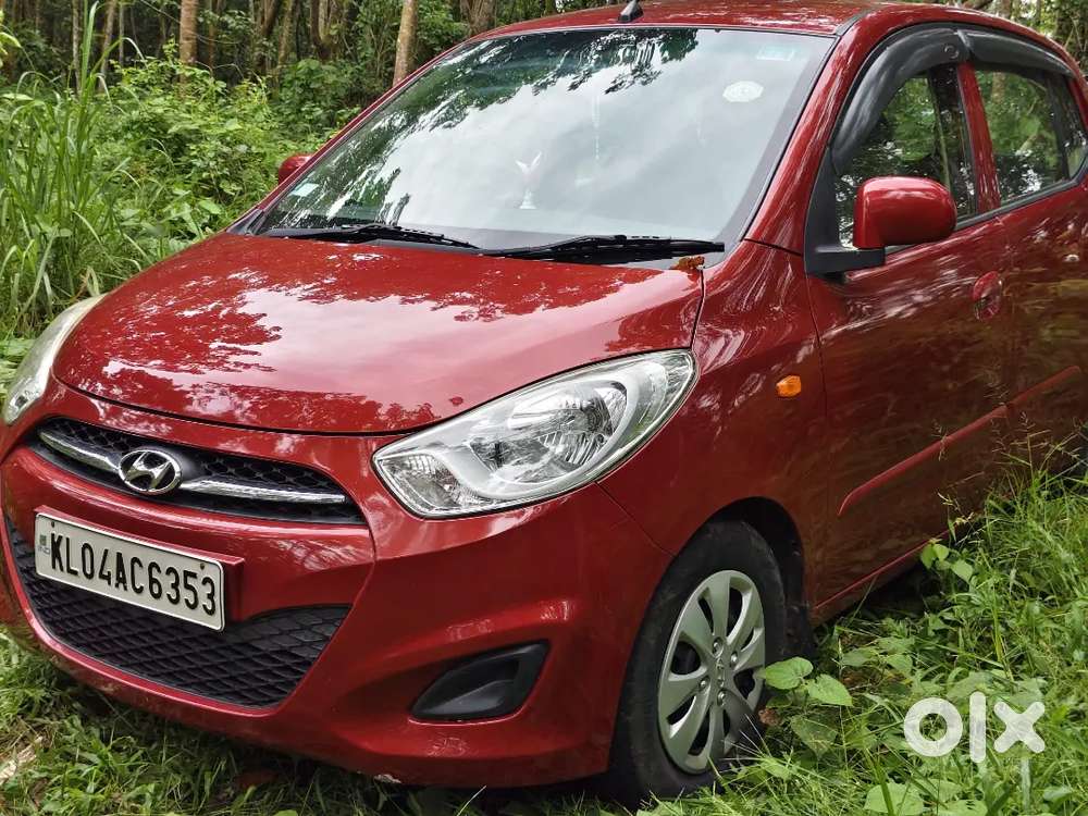 Hyundai I10 2012 Petrol 70000 Km Driven