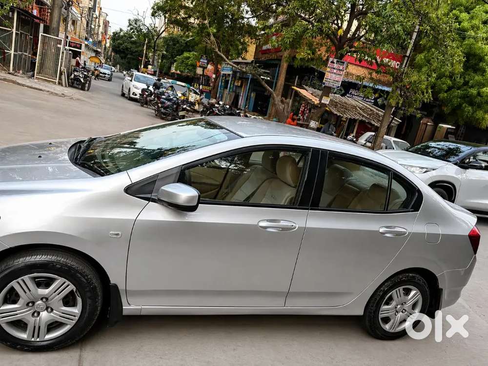 Honda City 2012 Cng On Paper Strong Engine/extremely Well Maintained