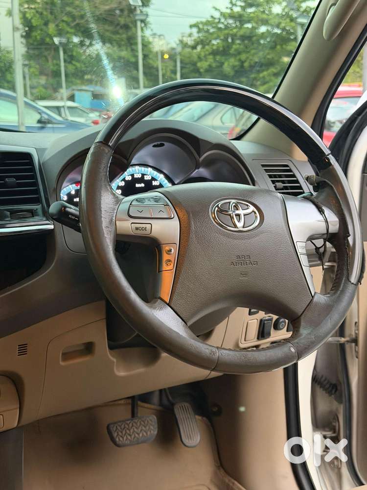 Toyota Fortuner 3.0 4x2 Automatic, 2013, Diesel