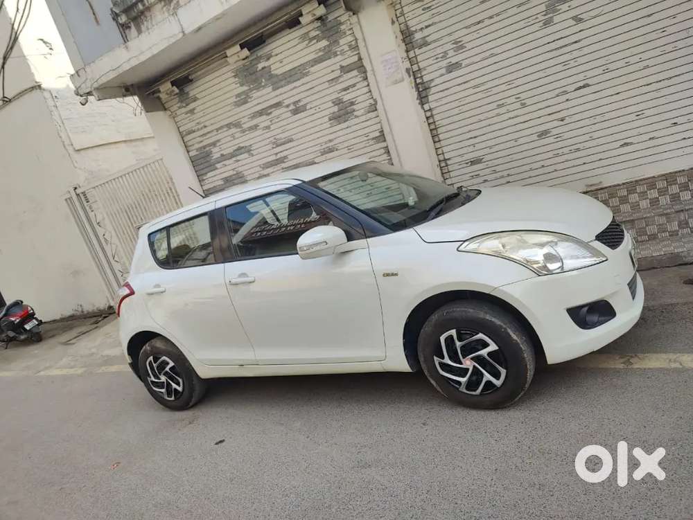 Maruti Suzuki Swift 2013 Diesel 78000 Km Driven