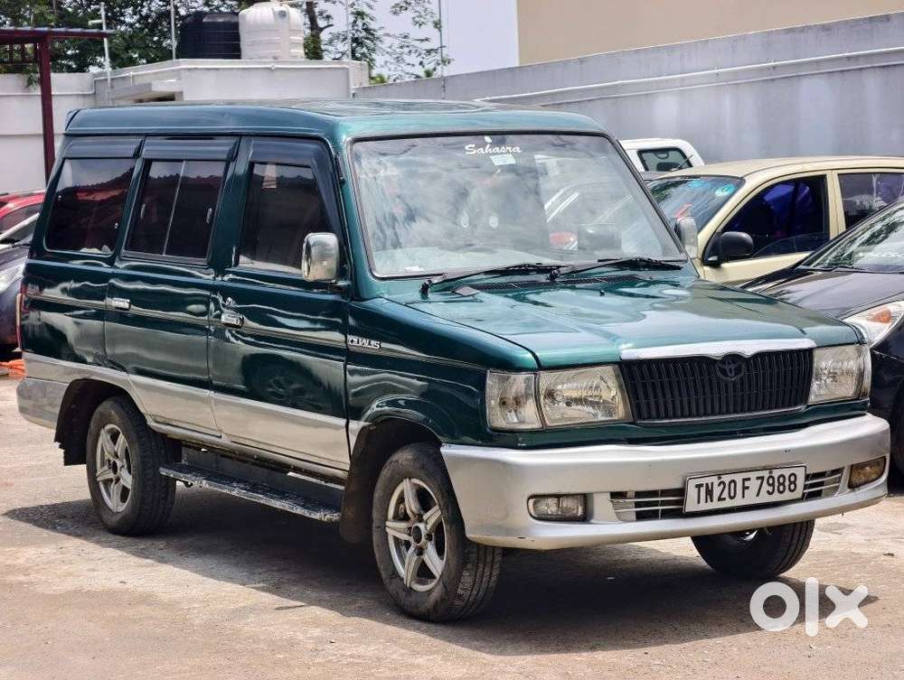 Toyota Qualis Gs 10 Seater, 2001, Diesel