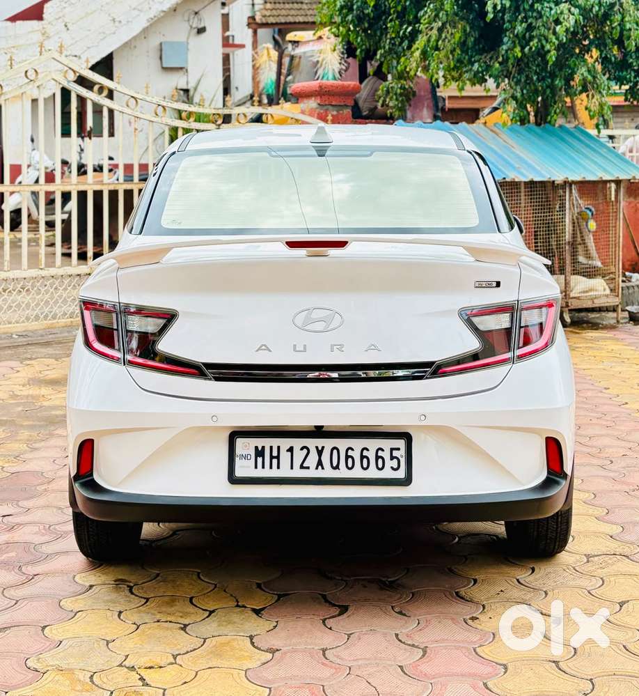Hyundai Aura 1.2 Sx Cng, 2024, Cng & Hybrids
