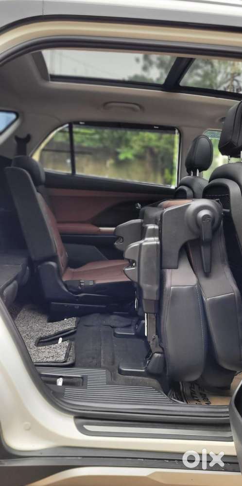 Hyundai Alcazar Platinum 7 Str 1.5 Diesel Adventure, 2022, Diesel