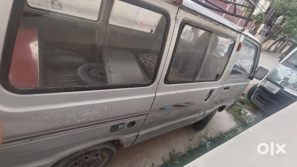 Maruti Suzuki Omni 2011 Silver Color 5 Str