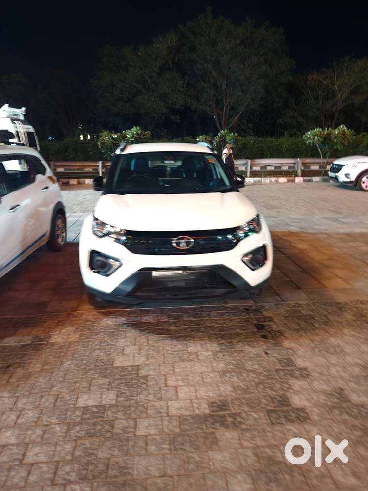 2020 Tata Nexon Petrol Manual