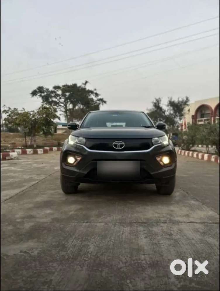 Tata Nexon Revotron Xm 2023