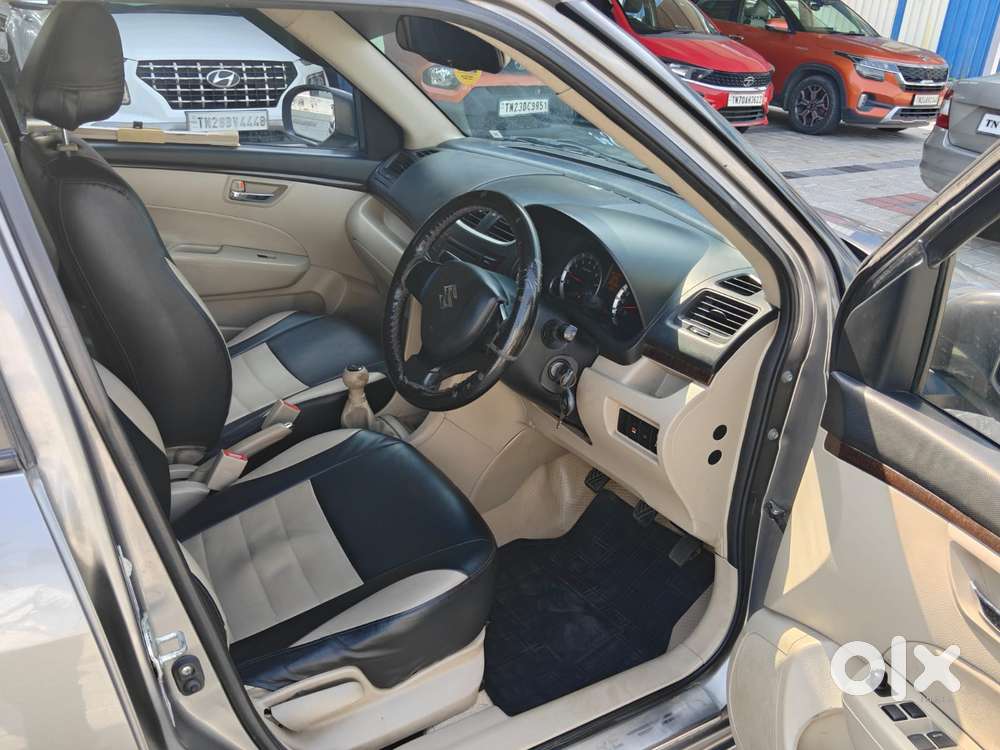 Maruti Suzuki Swift Dzire 1.2 Vxi Bsiv, 2013, Petrol