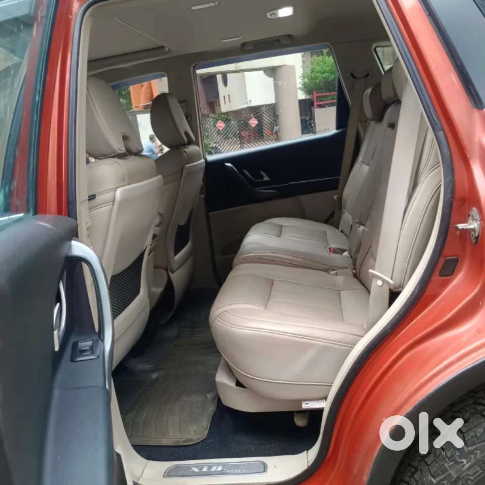 Mahindra Xuv500 At W10 Fwd, 2016, Diesel