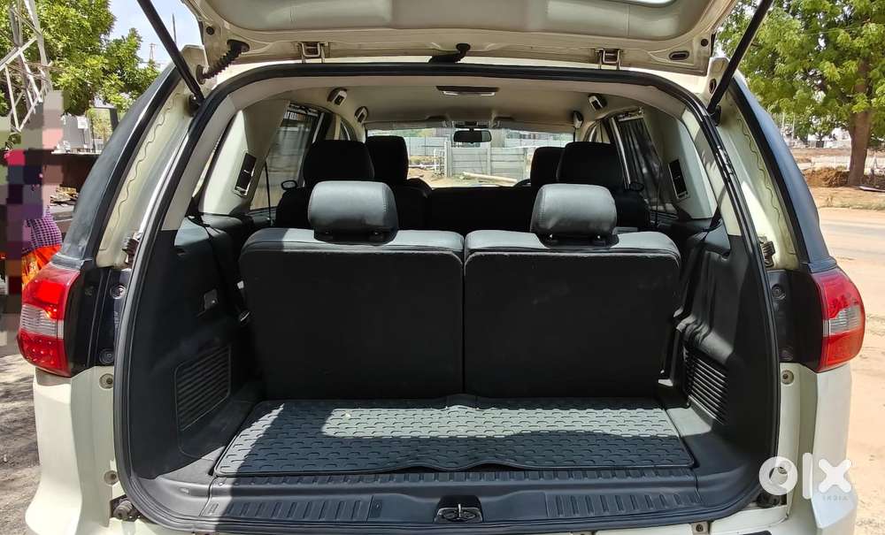 Tata Hexa 2.2 Xe 4x2 7 Str, 2017, Diesel