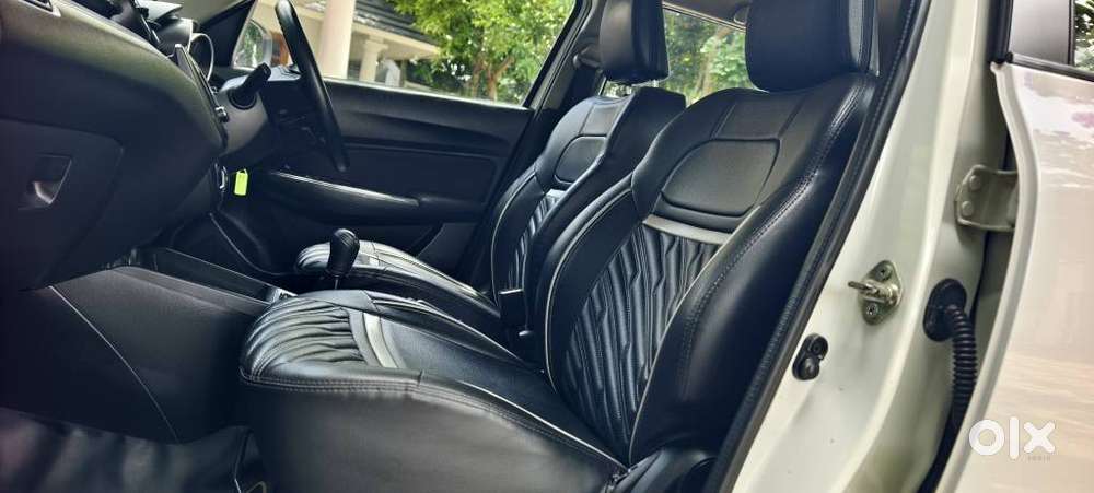 Maruti Suzuki Swift Vxi + Manual, 2020, Petrol