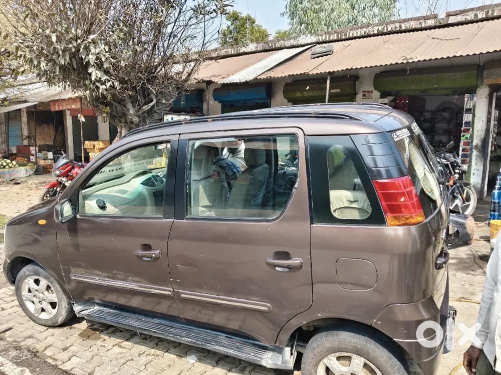 Mahindra Quanto 1.5 C8 2013