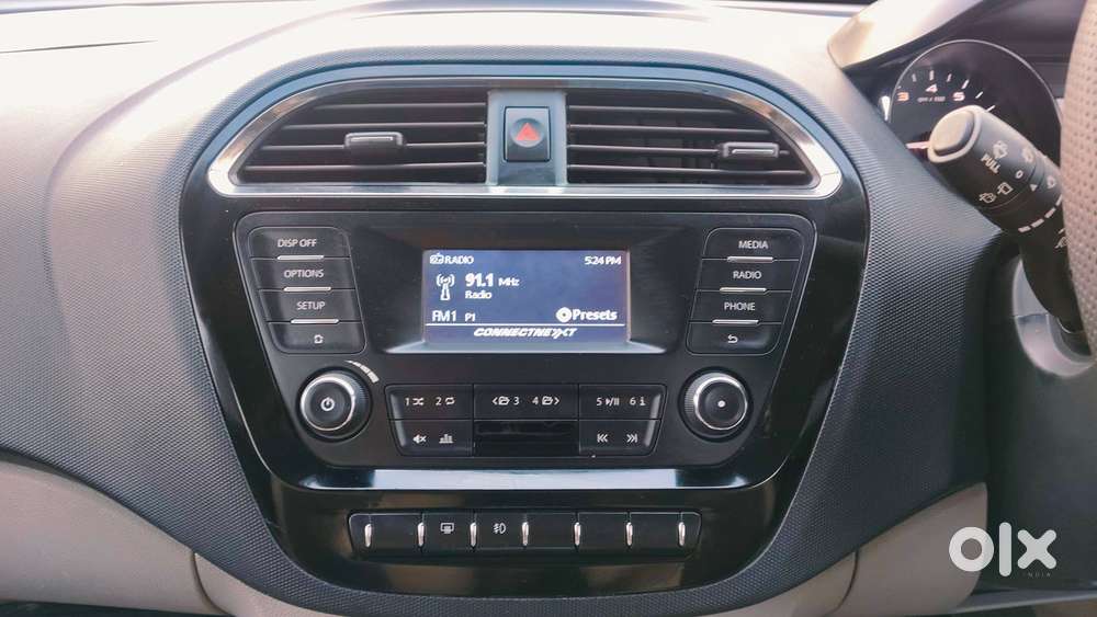 Tata Tiago Xza, 2018, Petrol