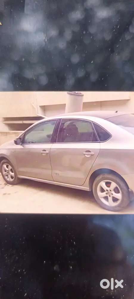 Skoda Rapid Elegance 2012