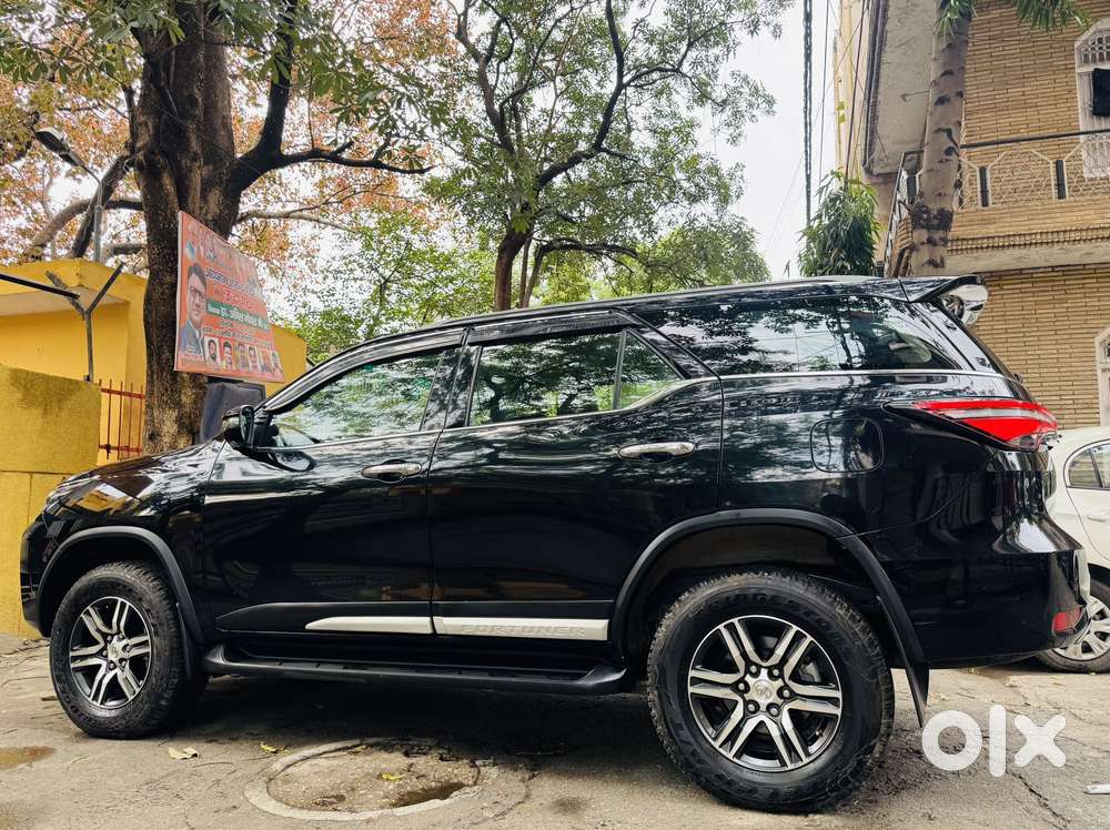 Toyota Fortuner 4x2 At 2.7 Petrol, 2026, Petrol