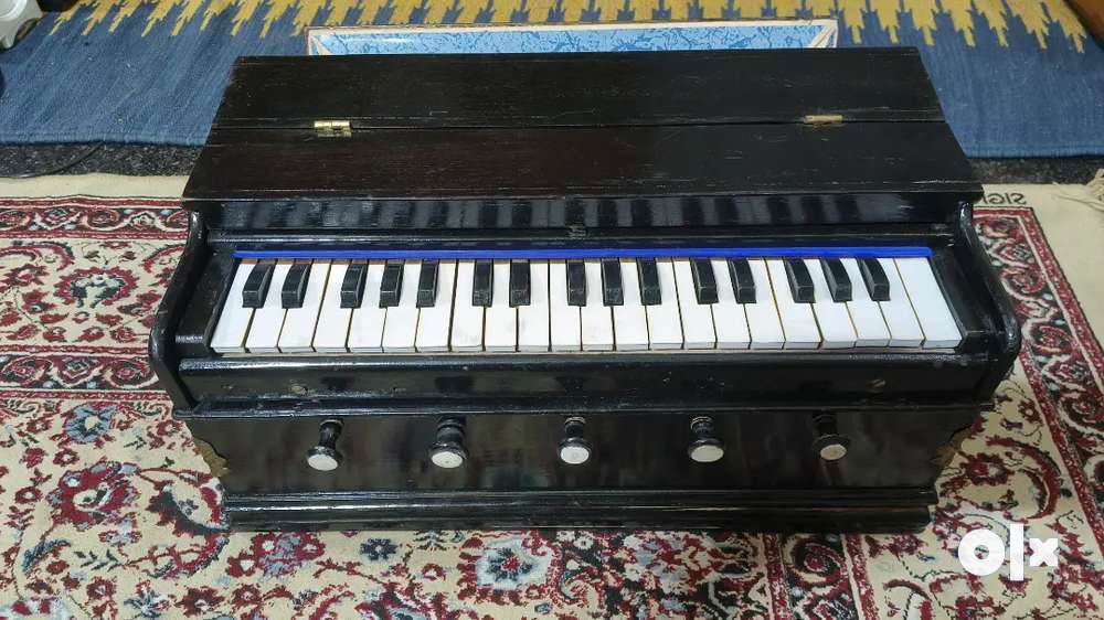 Olx second hand harmonium sales