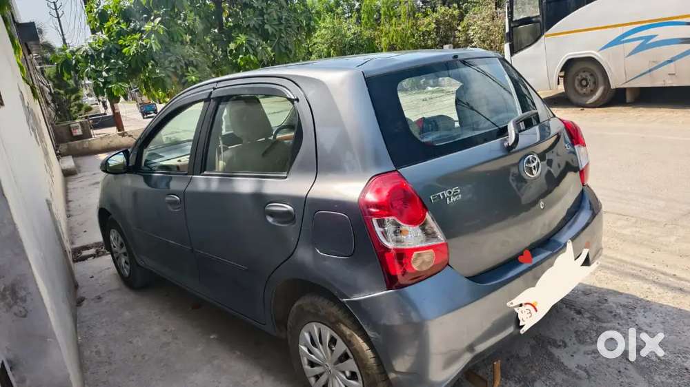 Toyota Etios Liva 2016 Cng & Hybrids Well Maintained