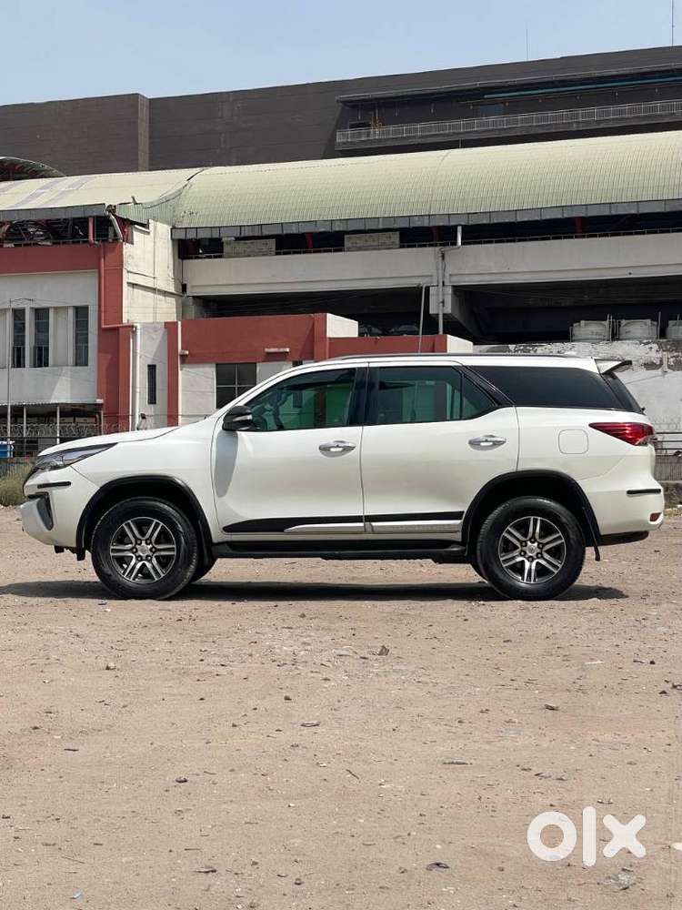 Toyota Fortuner 4x2 At 2.8 Diesel, 2017, Diesel