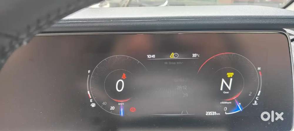 Mahindra Xuv700 2025 Diesel 23000 Km Driven