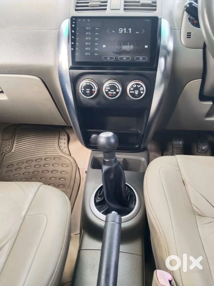 Maruti Suzuki Sx4 Zxi, 2012, Petrol