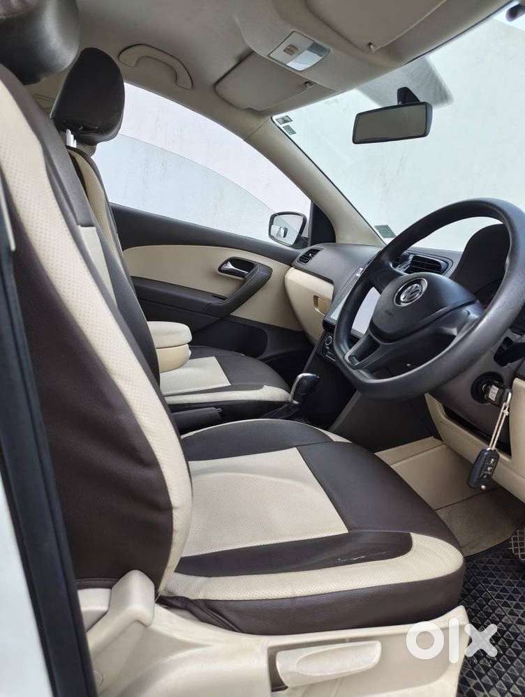 Volkswagen Vento 1.2 Tsi Comfortline At, 2015, Petrol
