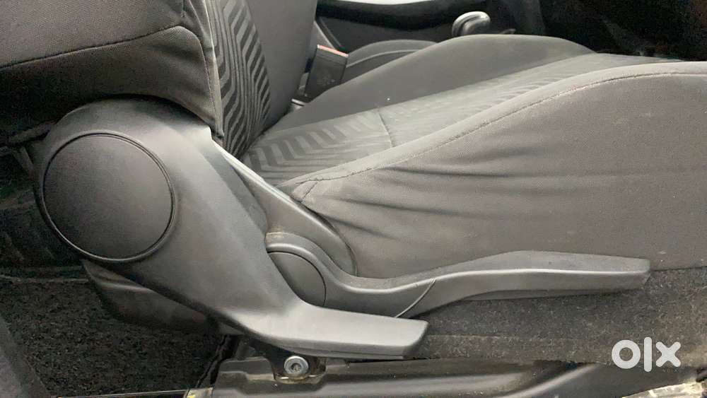 Maruti Suzuki Swift Amt Zxi Plus, 2020, Petrol