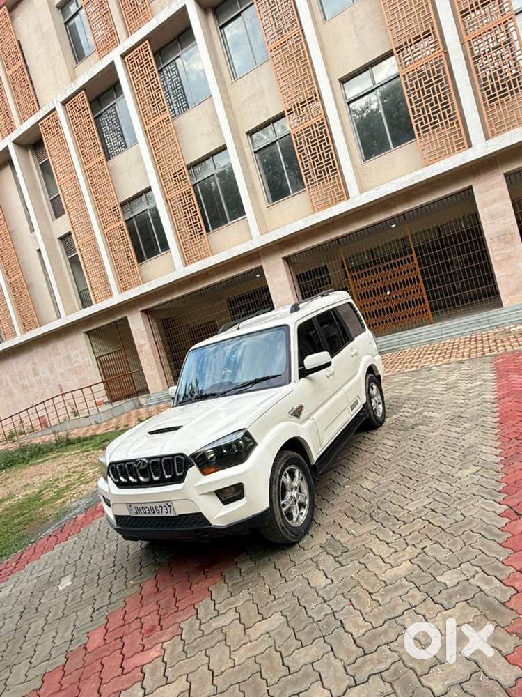 Scorpio S10