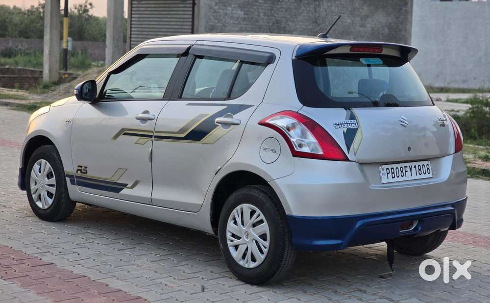 Maruti Suzuki Swift Vxi Windsong Limited Edition, 2013, Petrol