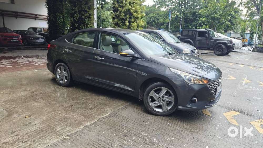 Hyundai Verna 1.5 Sx Ivt, 2022, Petrol