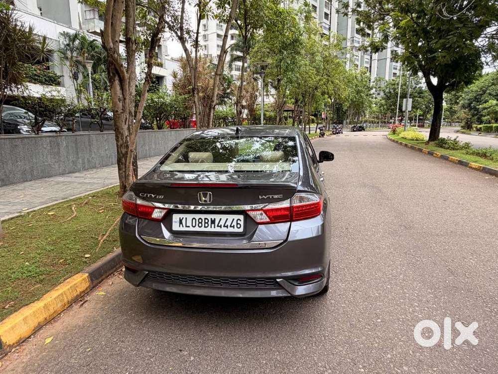 2017 Honda City Zx I-vtec Cvt  Top-end Automatic  Excellent Conditio