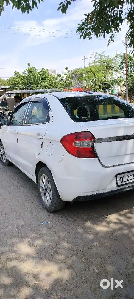 Ford Figo Aspire 2015 Cng & Hybrids 100000 Km Driven Noida