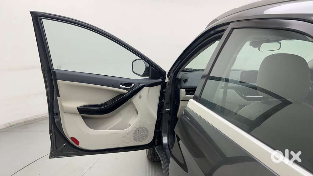 Tata Nexon 1.2 Revotron Xz Plus (o), 2021, Petrol