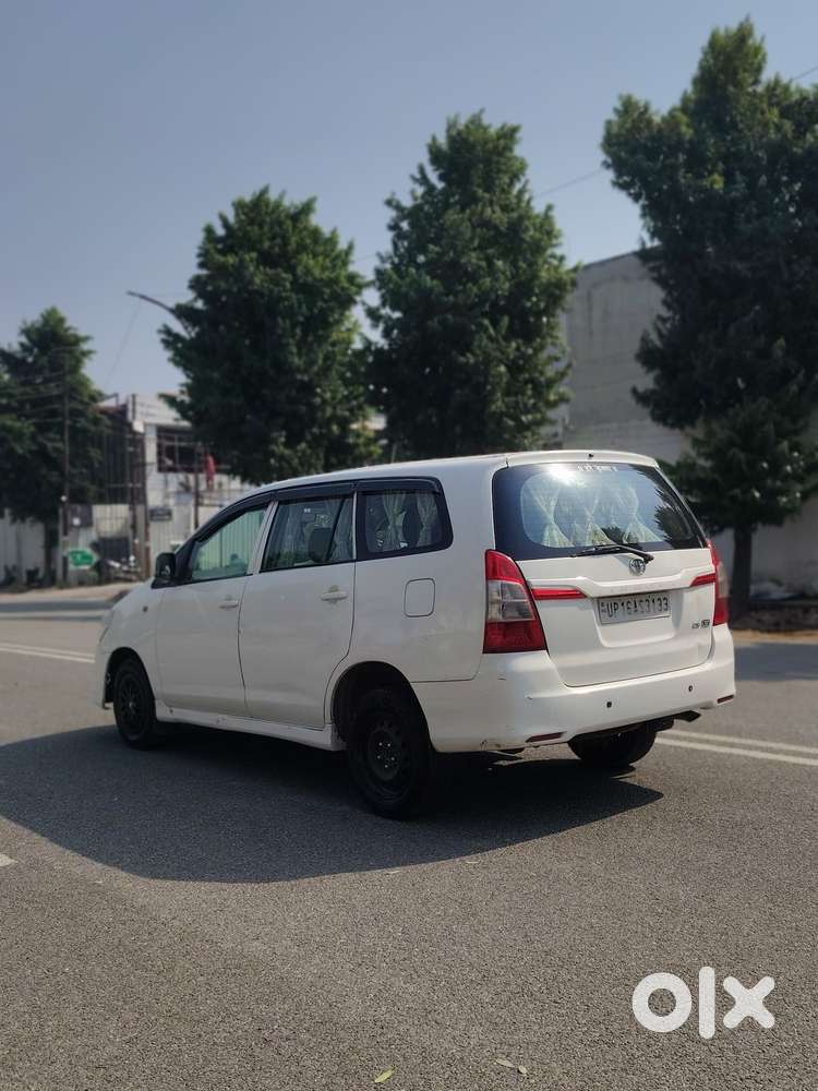 Toyota Innova 2.5 G (diesel) 7 Seater Bs Iv, 2014, Diesel