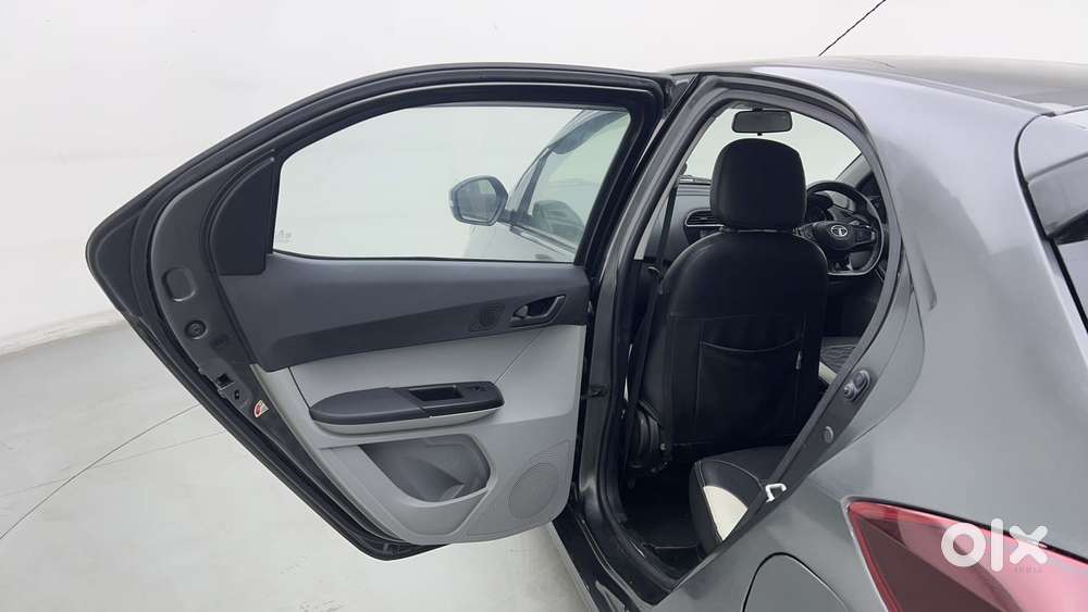 Tata Tiago 1.2 Revotron Xt Cng, 2022, Cng & Hybrids