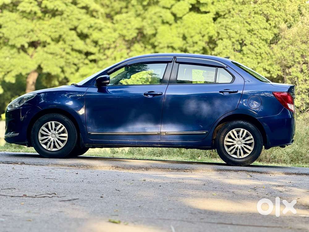 Maruti Suzuki Dzire 1.2 Vxi Amt, 2018, Petrol