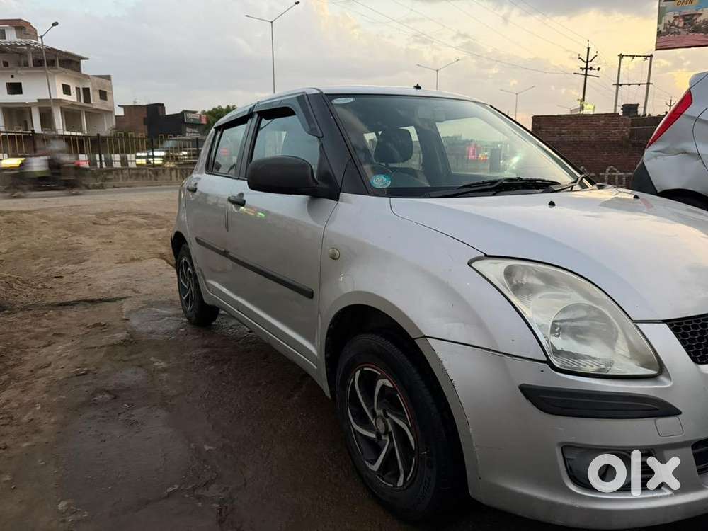 Maruti Suzuki Swift 2011 Petrol Well Maintained