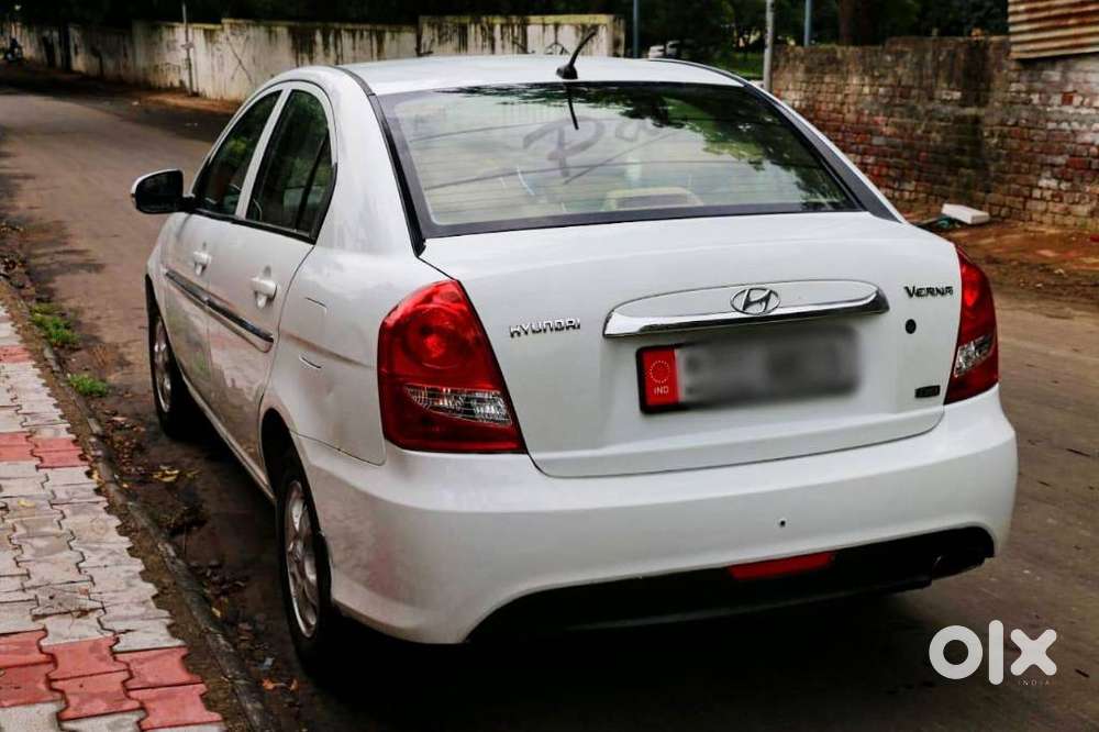 Hyundai Verna Crdi Vgt Sx 1.5, 2011, Diesel