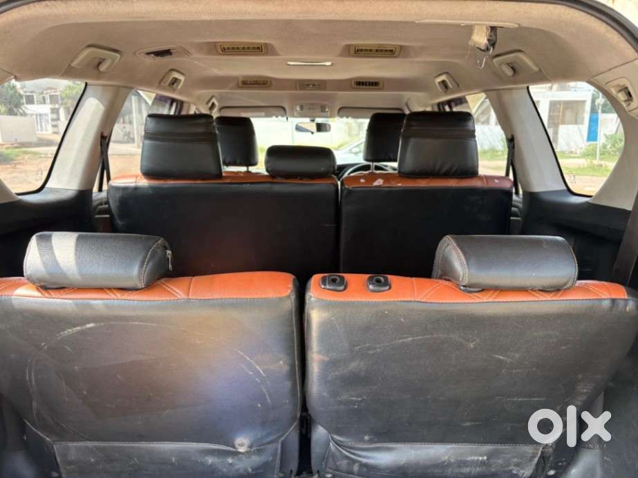 Toyota Innova Crysta 2.7 Gx Mt 8s, 2017, Diesel